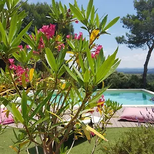  Bed & Breakfast La Maison De Charlie